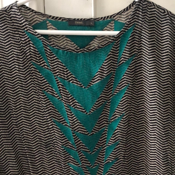 Top - Picture 3 of 5